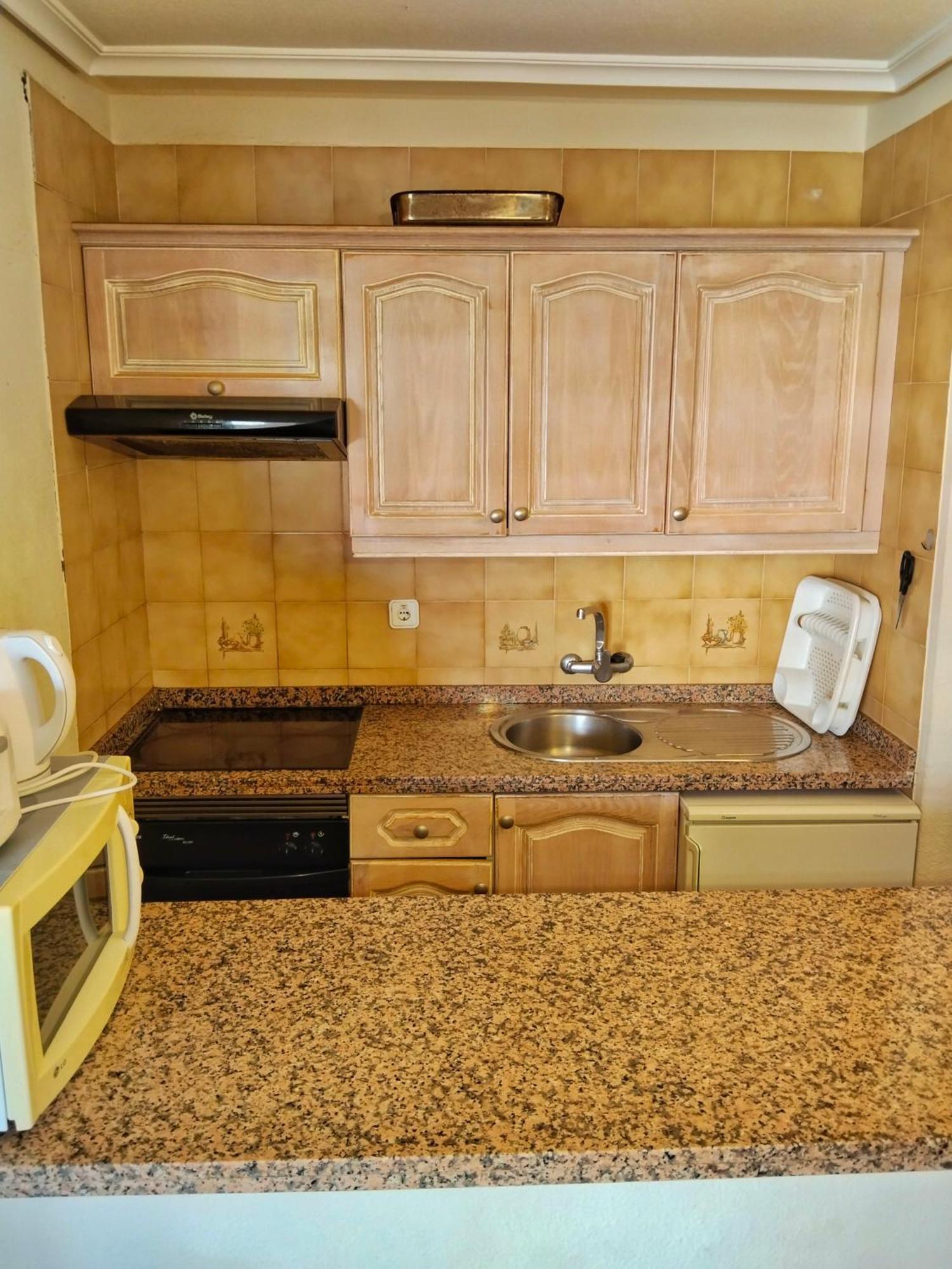 Maximar Apartment 8 Bed Places, Heated Swimmingpool アロナ エクステリア 写真